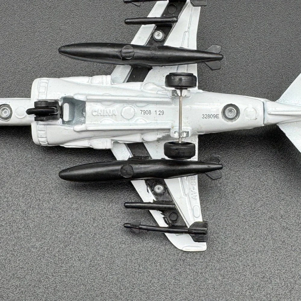 Marines AV-8B‎ Harrier II Ground Attack Jet Diecast Metal Vintage Toy
